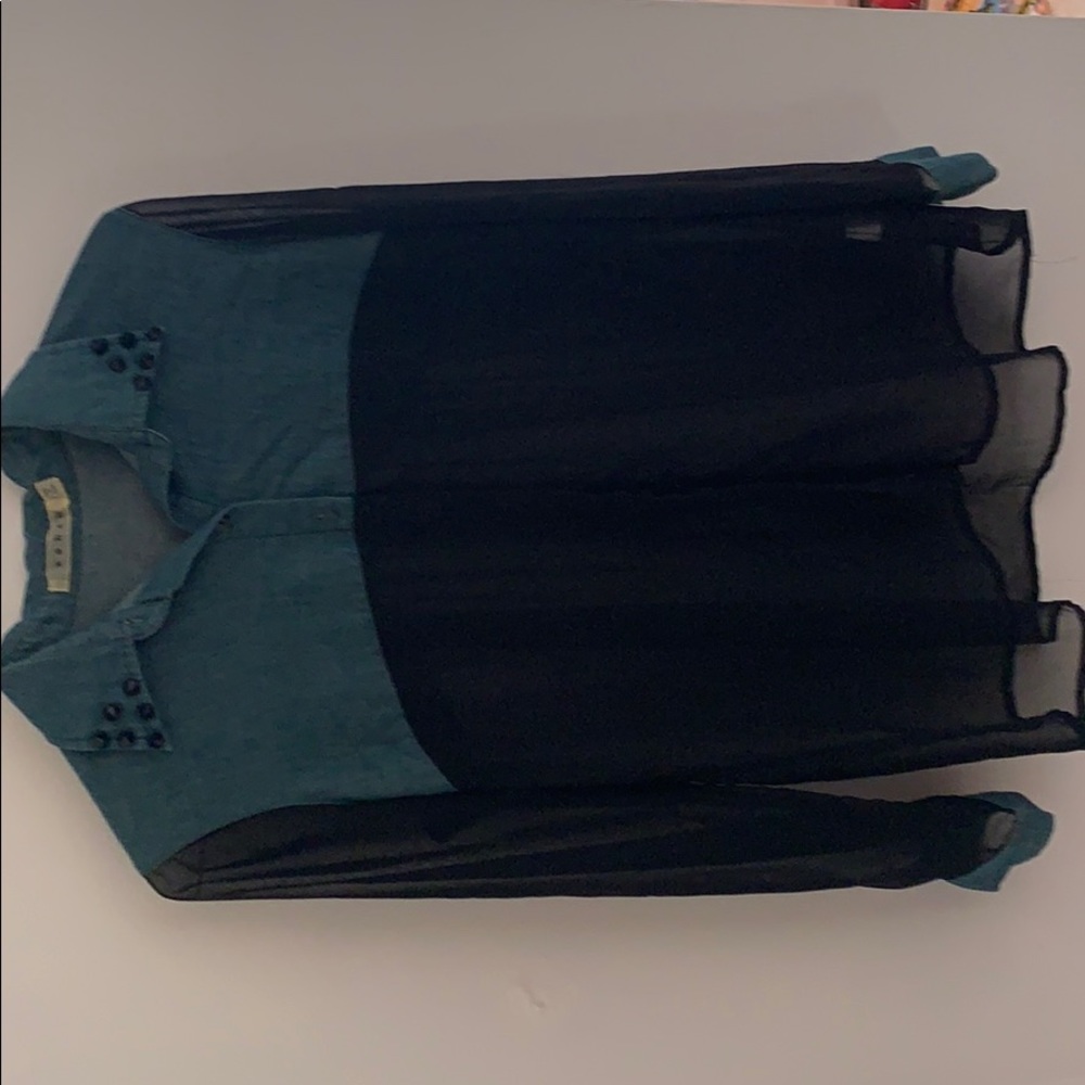 Mesh long sleeve top!